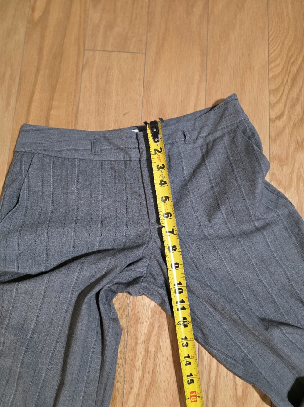 Old Navy Gray Pinstripe Boot Cut Pants Women's Size 4 - Picture 4 of 7